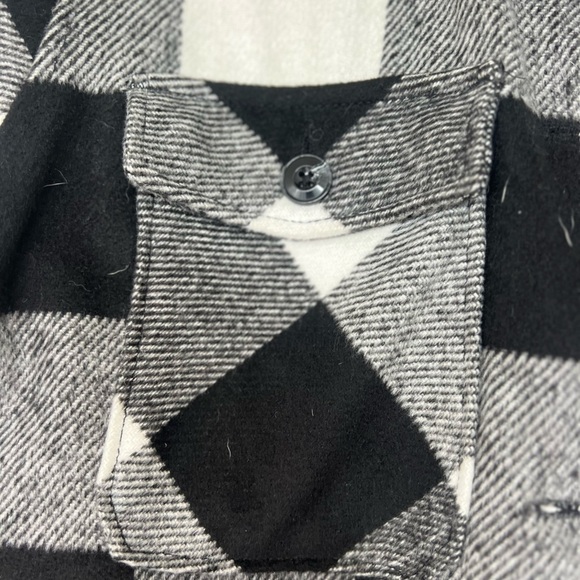 Black and White Checkered Jacket - Picture 5 of 6